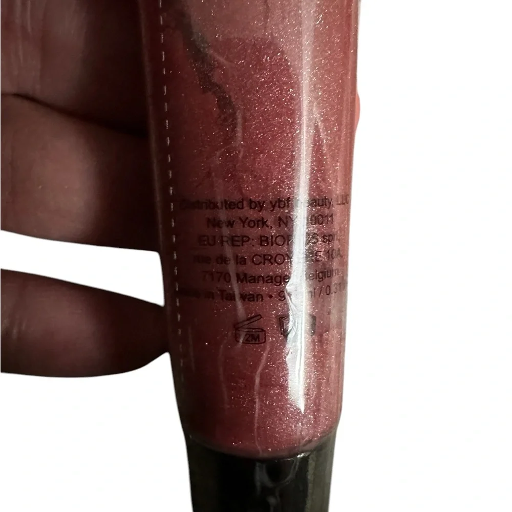 Bundle special! 6 NEW YBF lipglosses & Liquid Lipsticks Sealed